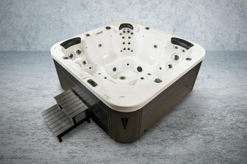 PureHaven Whirlpool 215x215 cm – 5 Personen